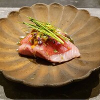 IAKU  - 