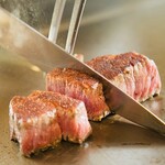 伊勢ケ丘庭 - 料理写真:A4等級 黒毛和牛”旨味•脂身のバランスが最適“