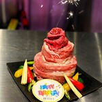 和牛焼肉ブラックホール - 肉ケーキ【前々日迄の予約です】