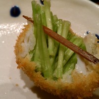 北新地　串かつ凡 - 三つ葉がお魚に巻かれて♪