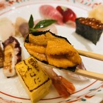 鮨　しらはた - バフンウニ食べ応えあり