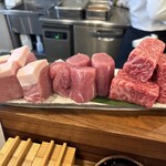 とんかつ 蒼樹 - （左）林SPFロース　（中）林SPFシャトーブリアン　（右）仙台牛サーロイン