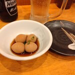 大丸酒場 - お通しはうずら