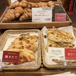 メゾンカイザー - 上:人気No.1 クロワッサン