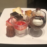 リュクス ダイニング ハプナ - 