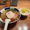 支那麺 はしご 本店