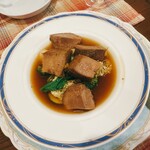 ビストロ アン ファミーユ - 牛タンのやわらかブイヨン煮　柚子胡椒の香り