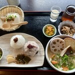上籾棚田テラス 籾庵 - 手作り豆腐とおにぎりセット　1,500円