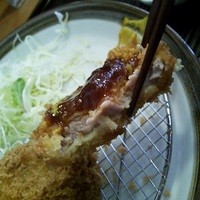 とんかつ まい泉 青山本店 - ヒレひとくちカツ断面。