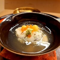 赤坂 菊乃井 - ⚫【蓋物】
                  「甘鯛蕪蒸し  雲丹  銀杏  百合根  木耳  山葵  銀餡」