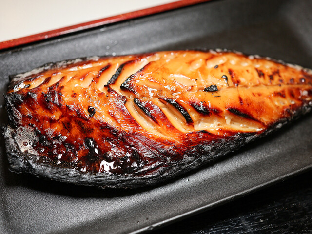 間宮商店 食堂部 東塩釜｜塩釜水産物仲卸市場の食堂