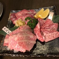 和牛焼肉じろうや 介 wagyu&sake 名古屋駅前本店 - 