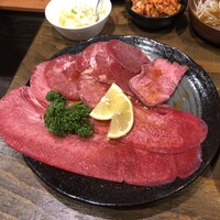 和牛焼肉じろうや 介 wagyu&sake 名古屋駅前本店 - 