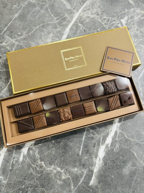 JEAN-PAuL HEVIN Kyoto Isedan