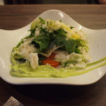 サラダ　スナップエンドウクリーム添えドライトマトのソルベ青柚子の香り