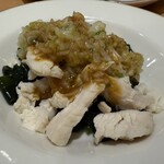 Saizeriya Ion Moru Saku Sakudairaeki Ten - Steamed Chicken with Aromatic Sauce