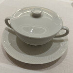 CHIUnE - 白トリュフのスープ