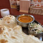 아지안다이닝 RARA