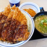 かつや - 料理写真:2023年12月　ソースカツ丼(竹)、とん汁(小)、カニクリームコロッケ