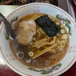 食楽苑 - 〆のラーメン。