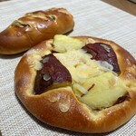 GRUNE - 料理写真:ブリオッシュシュクレさつまいも＆うぐいす