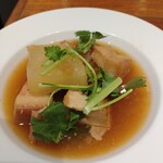 サイアム セラドン 新宿タカシマヤ店 - 豚角煮