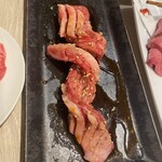 熟成和牛焼肉エイジング・ビーフ - 