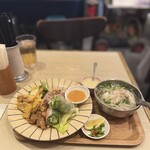 バインセオ サイゴン - 