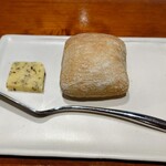 馳走西健一 - パンとポルディエさんの海藻入りバター
