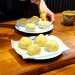 馳走西健一 - パイ包み焼きの準備