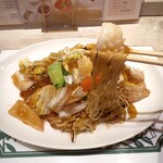 北京料理桂蘭 - 隠し包丁の入ったイカも美味しいんです(o^^o)