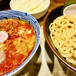 舎鈴 エキュート赤羽店 - 坦々つけ麺(小)940円