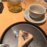 THE RIGOLETTO -  THE RIGOLETTO -