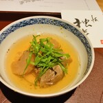 馳走 啐啄一十  - 【写真⑮】高森和牛(沼本カット) のハバキとアキレスのおでん、真昆布と4種(いりこ、鰹節、鯖節、あご節)節のお出汁