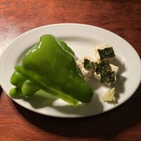 カルネジーオ イースト - 