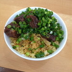 留さんうどん - 14年5月。肉の下の天かす。