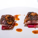 レストラン オオツ - 2024.12 那珂湊根本兄弟のスミクイウオ 紅芯大根ピクルス 紅芯大根岩塩焼き チョリソと発酵パプリカのソース