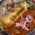 Satya - 牡蠣のグリーンカレー&メキシカンポークカレー