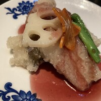 博多華都飯店 - 白身魚の甘酢あんかけ〜葡萄ソース⭐️
