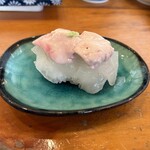 清寿司 - カワハギの肝のせ