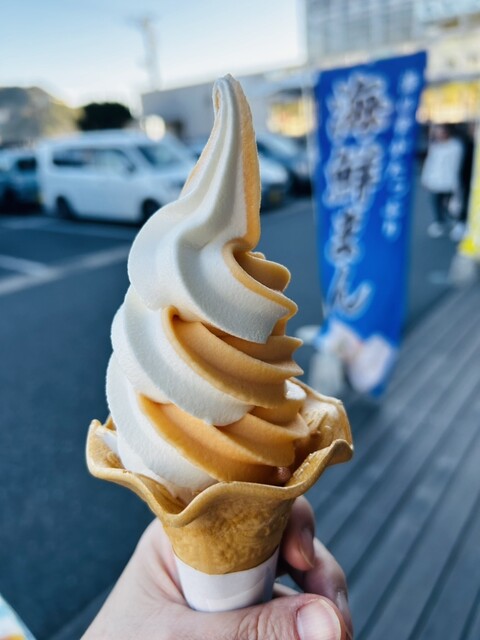 びわミックスソフトクリーム(๑˃̵ᴗ˂̵)』by yukko619118 : ザ