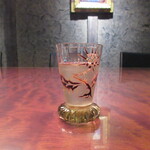 富久千代酒造 - 蔵内でしかいただけない鍋島