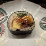 鎌倉 北じま - キムパプ　韓国料理で、太巻きですが、お肉などが入ってます