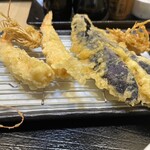 揚げたて天ぷら から天 - 