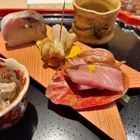 祇園 にしかわ - ③八寸 鯖寿司/占地壬生菜お浸し/栗味噌和え/鰤ハム/つぶ貝唐墨ミルフィーユ