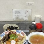 らー麺　Do・Ni・Bo - 煮干油そば700円に岩海苔トッピング150円