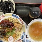 らー麺　Do・Ni・Bo - トロ肉チャーシューの存在感が圧巻✨✨✨✨