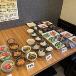 老虎苑 - 小鉢おかずエリアも魅力的