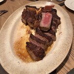 Peter Luger Steak House Tokyo - Steak for 2 ミディアムレア