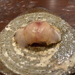 天ぷら たけうち - アカムツの昆布締めとヤリイカ